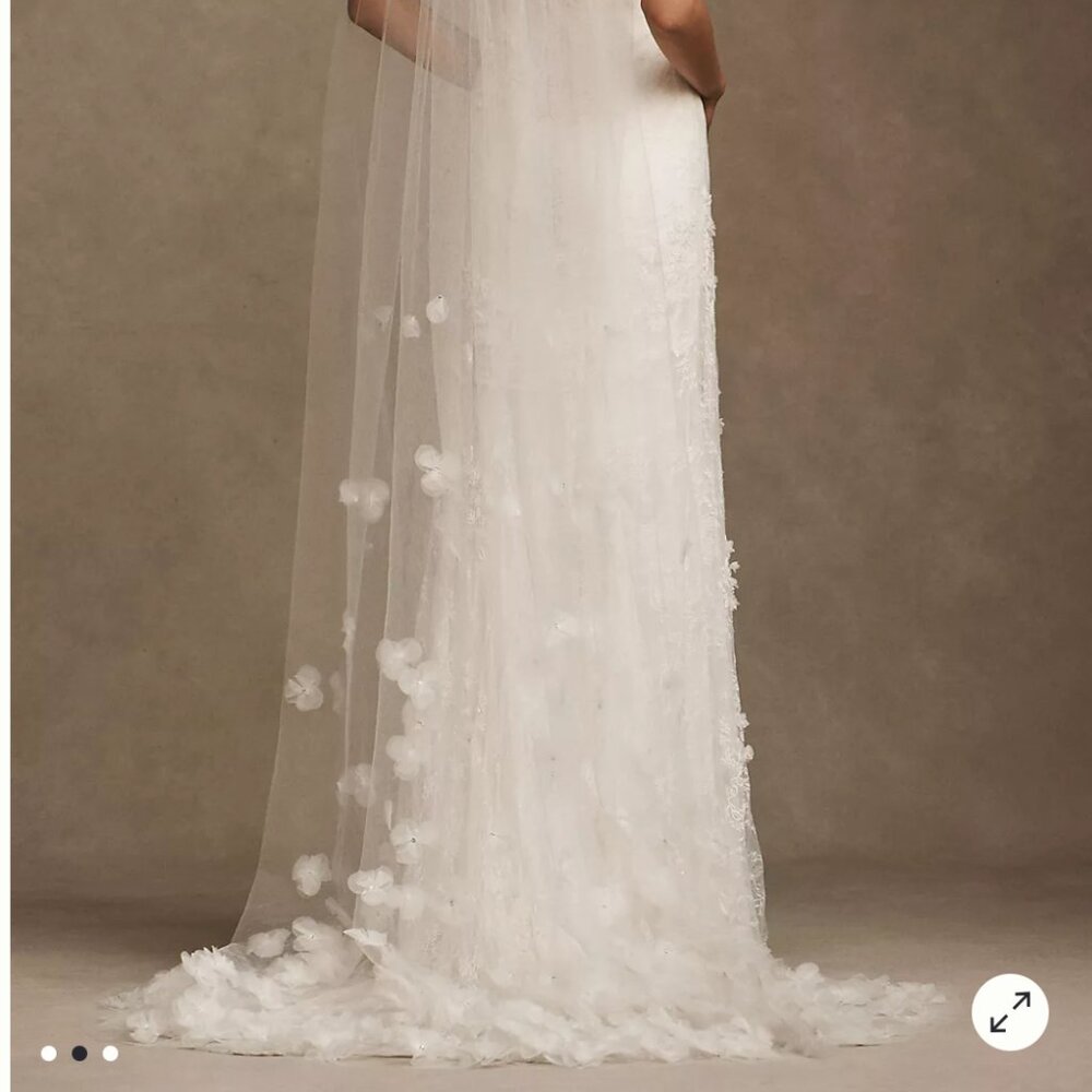 Rosyn Scattered Flowers Chapel Veil